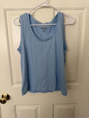 Lilly Pulitzer Light Blue Scoop Neck Tank size small